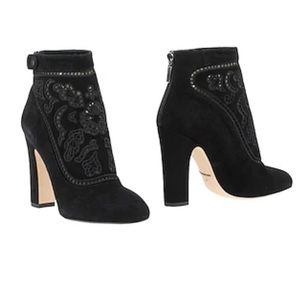 Suede bootie